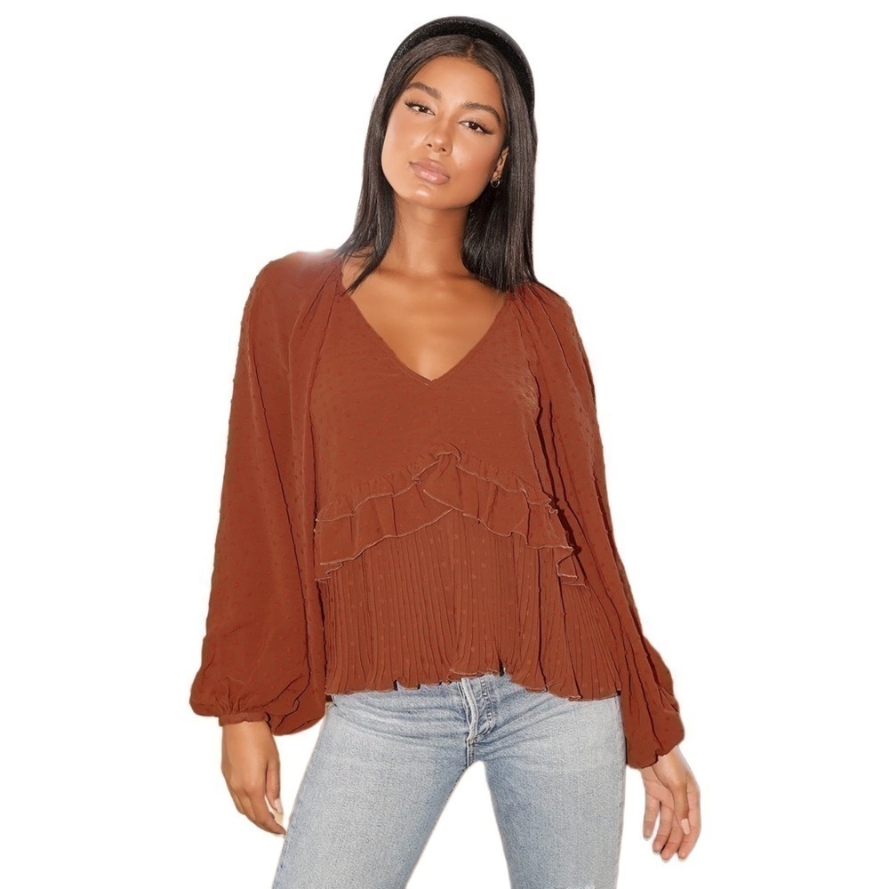 NWOT Lulus Rust Balloon Sleeve Swiss Dot Top Size Small